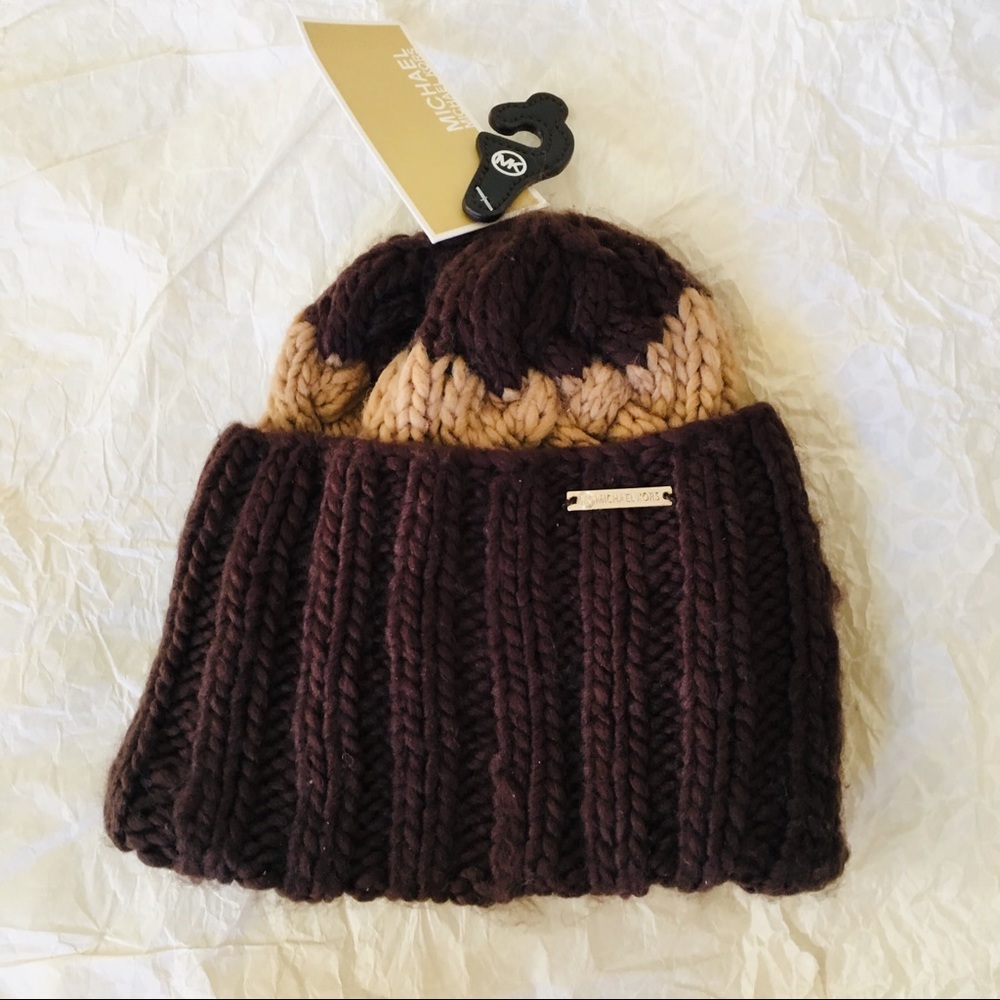 Michael Kors Hat Set